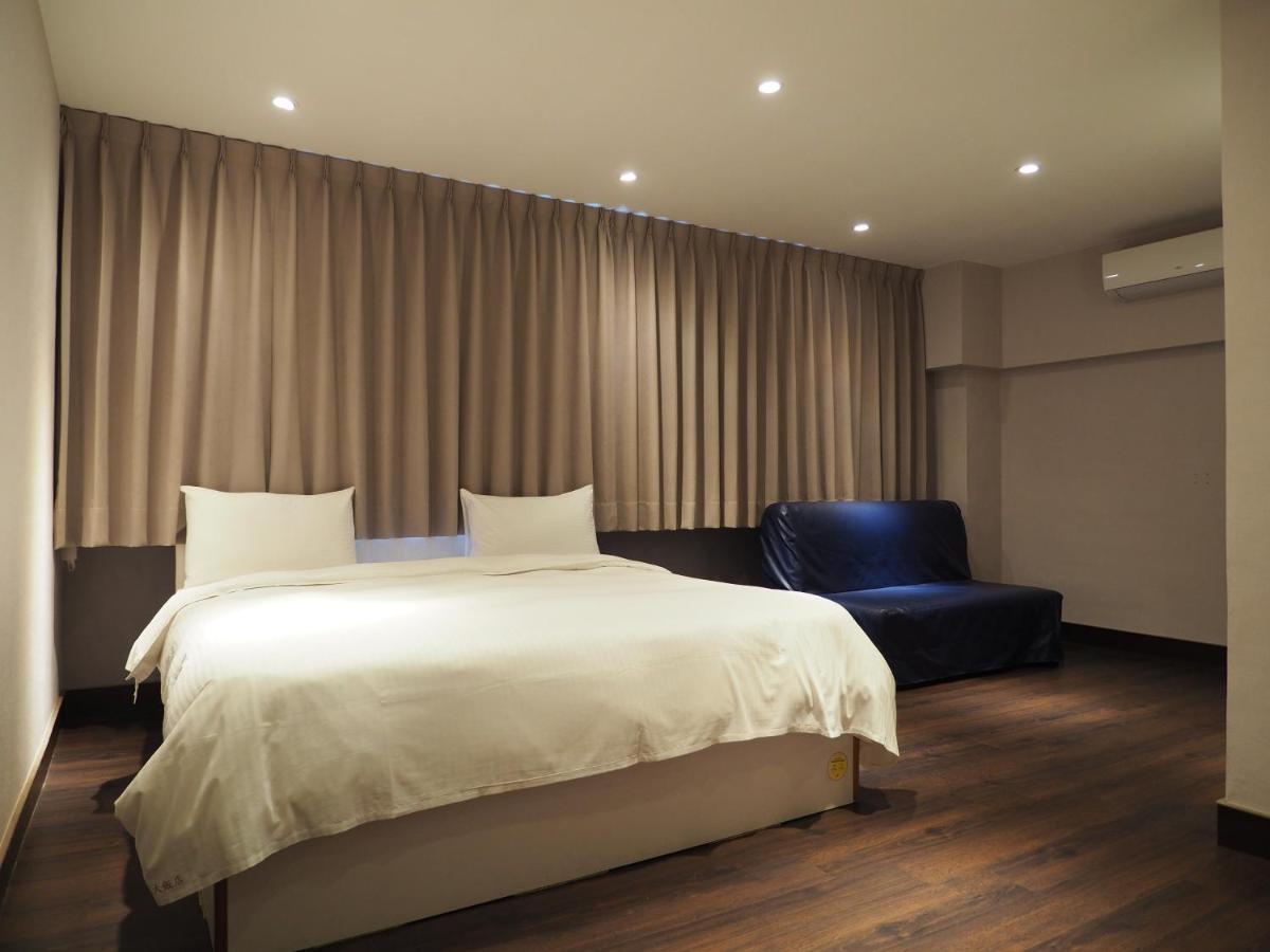 Day Chen Hotel Yilan Exterior photo